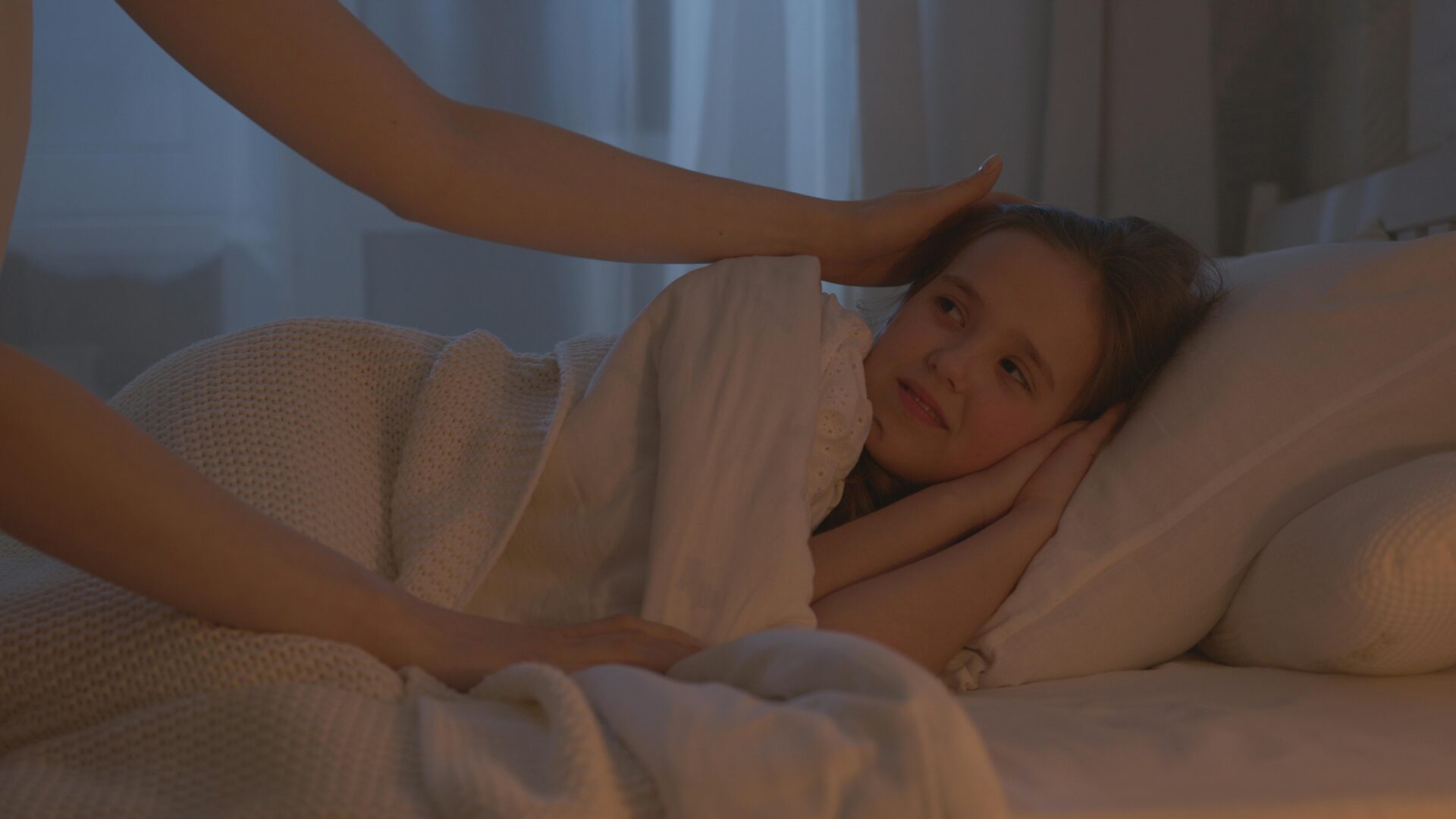 5 Ways To Create Healthy Sleep Habits For Kids With Sleep Anxiety